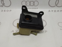 Бачок гидроусилителя руля VAG 893422371 893422373 на Ауди 80/90 B3