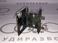 Кронштейн заднего бампера правый 893807332 на Ауди 80/90 893, 89Q, 8A2, B3