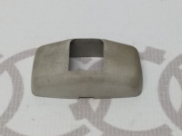 Колпачок кронштейна солнце-защитного козырька VAG 443857563A на Ауди 80/90/100/A4/A6 B3, B4, C4, B5