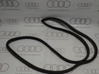 Уплотнитель двери внутри спереди слева справа VAG 8A0831721C на Ауди 80/90 B3, B4