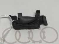 Уплотнитель слева сзади VAG 893867369A на Ауди 80/90 B3, B4