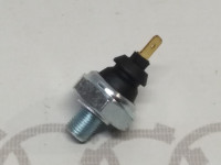 Датчик давления масла STELLOX 068919081 0608026SX на Ауди 80/90/100/A4/A6 B3, B4, C4, B5, C5