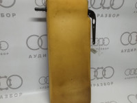 Подлокотник Каркас подлокотника заднего сидения VAG 8A5885901 895885961 на Ауди 80 B4