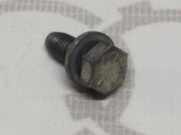 Болт шестигранный M6X15 VAG N01021527 на Ауди 80/90/100/A3/A4/A6 B3, B4, C4, 8L, B5, B6, C5