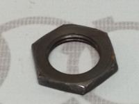 Гайка шестигранная VAG 068115723 на Ауди 80/90/100/A4/A6 B3, B4, C4, B5, B6, C5