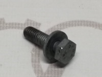 Болт M6X22 VAG N90824401 на Ауди 80/A4/A6 B4, B5, C5