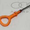 Маслоизмерительный щуп на V-двигатель VAG 078115611B на Ауди 80/100/A6 B4, C4
