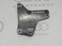 Кронштейн компрессора кондиционера VAG 078260835F на Ауди A4/A6 B5, C5