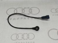 Датчик детонации VAG 054905377G на Ауди 80/90/100/A6 B3, B4, C4, C5