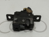 Замок багажника левый AVANT VAG 4A9827505C на Ауди 80 B4