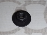 Гайка шестигранная комбинированная M6 VAG N01118311 N01118312 на Ауди 80/90/100/A4/A6 B3, B4, C4, B5