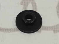 Гайка шестигранная комбинированная M6 VAG N01100624 на Ауди 80/90/100/A4/A6 B3, B4, C4, B5