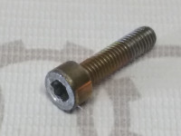 Винт M6X25 VAG N0147053 на Ауди 80/90/100/A3/A4/A6 B3, B4, C3, C4, 8L, B5, B6