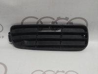 Pешетка воздухонаправляющая справа спереди VAG 8A0807346 8A0807346A на Ауди 80 B4