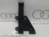 Направляющий элемент справа спереди VAG 8A0807284 на Ауди 80 B4