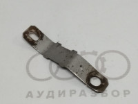 Держатель приёмной трубы VAG 893253267B на Ауди 80/90 B3, B4