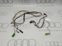 Жгут проводов для фонаря потолка и электролюка  VAG 8A9971105A на Ауди 80 B4