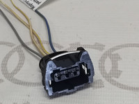 Корпус плоского разъёма трех штекерный VAG 171906230 на Ауди 80/90/100/A4 B3, B4, C4, B5