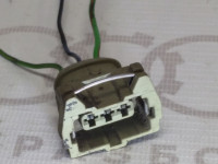 Корпус плоского разъёма трех штекерный VAG 171906230 на Ауди 80/90/100/A4 B3, B4, C4, B5