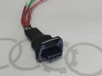 Корпус плоского разъема VAG 052905327 443906236 на Ауди 80/90/100/A4/A6 B3, B4, C3, C4, B5