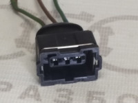 Корпус штекера VAG 022906233B на Ауди 80/90/100 B3, C3