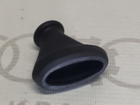 Пыльник разъёма электрического  VAG 443906102D на Ауди 80/100/A4/A6 B4, C3, C4, B5, C5