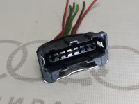 Корпус плоского разъема 7ми штекерный VAG 071906233 на Ауди 80/90/100 B3, B4, C3, C4
