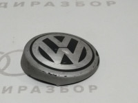 Эмблема VW VAG 06F103940 на Volkswagen Touareg I