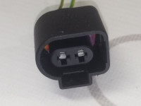 Корпус плоского разъёма  VAG 1J0973722 на Ауди 80/90/100/A3/A4/A6 B3, B4, C4, 8L, B5, C5