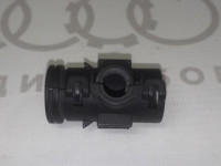 Разветвитель гофр трубки Т-образный 13х7,5х13 VAG  9806158 на Ауди A4/A6 B6, C6