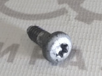 Винт с внутренним TORX M6X16 VAG N10721401 на Ауди A3/A4/A6 8P, B7, C7