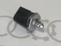 Датчик высокого давления VAG 06H906051A 0261545037 на Ауди A3/A4/A6 8P, B7, C6