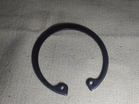 Кольцо стопорное поршневого пальца  КАМАЗ 7401004022