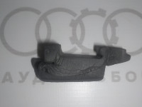 Уплотнитель слева сзади VAG 893867369A 893867369 на Ауди 80/90 B3, B4